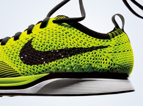 flyknit technology shoes